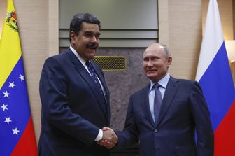 &nbsp;&nbsp;Nicolas Maduro e Vladimir Putin