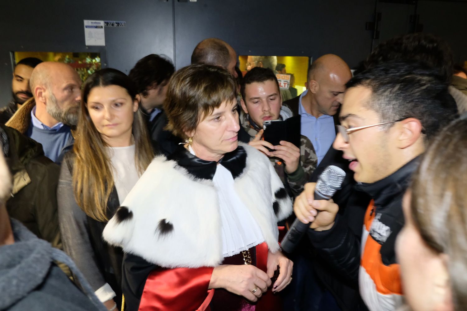 &nbsp;All'inaugurazione dell'anno accademico dell'Universit&agrave; Bicocca, il rettore Cristina Messa cerca un confronto con gli studenti