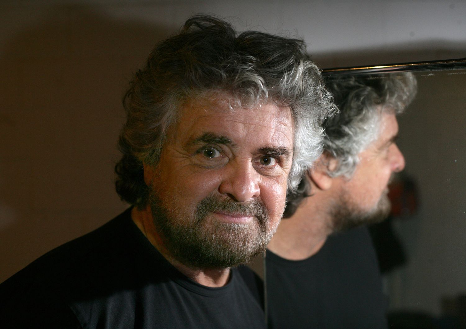 &nbsp;&nbsp;Beppe Grillo