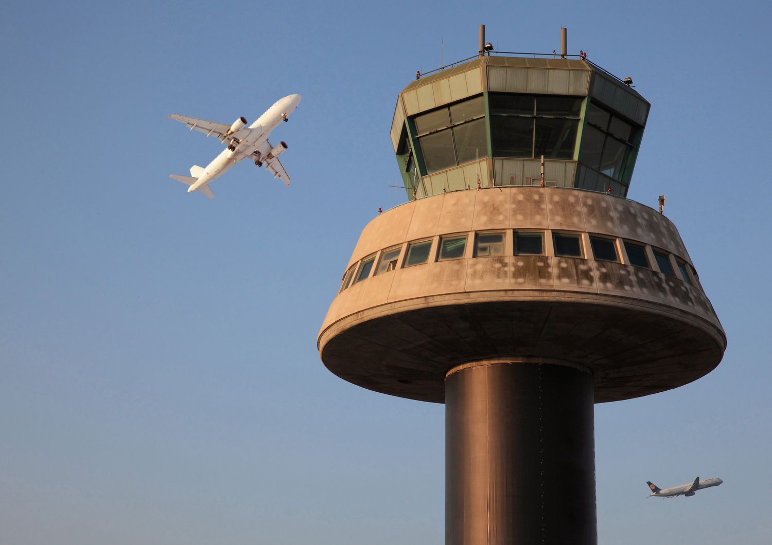 &nbsp;La torre di controllo dell'aeroporto di Barcellona