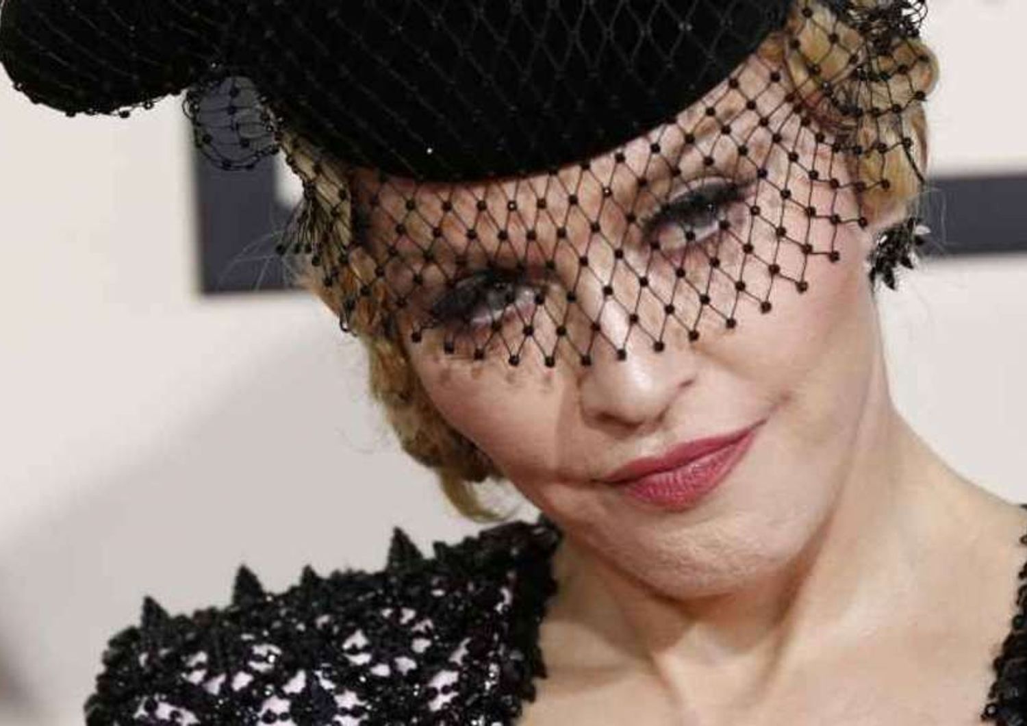 Madonna da Fazio per un brindisi e a novembre torna in tour in Italia. Unica data a Torino