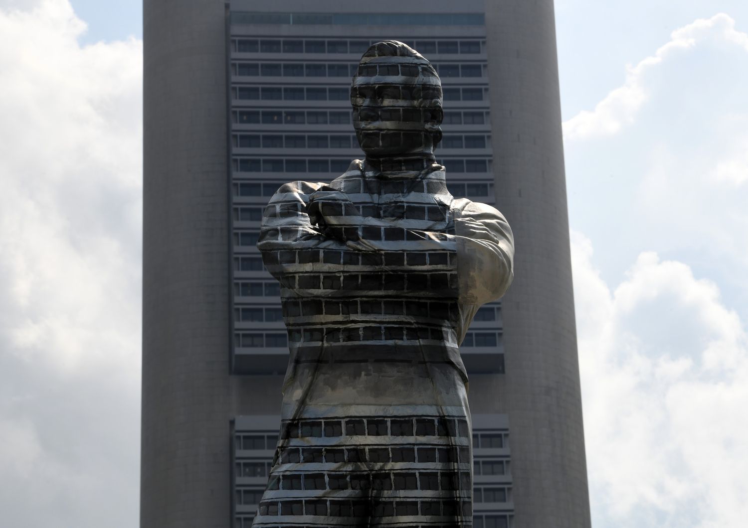 Una statua di&nbsp;Stamford&nbsp;Raffles&nbsp;a Singapore (Afp)
