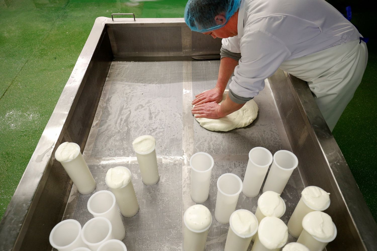 Laverstoke&nbsp;Park&nbsp;Farm, caseificio dove si produce mozzarella di bufala