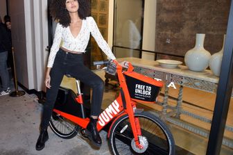 La bici elettrica in sharing di Jump