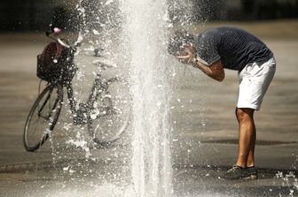 Italia, una fontana. Acqua pubblica&nbsp;