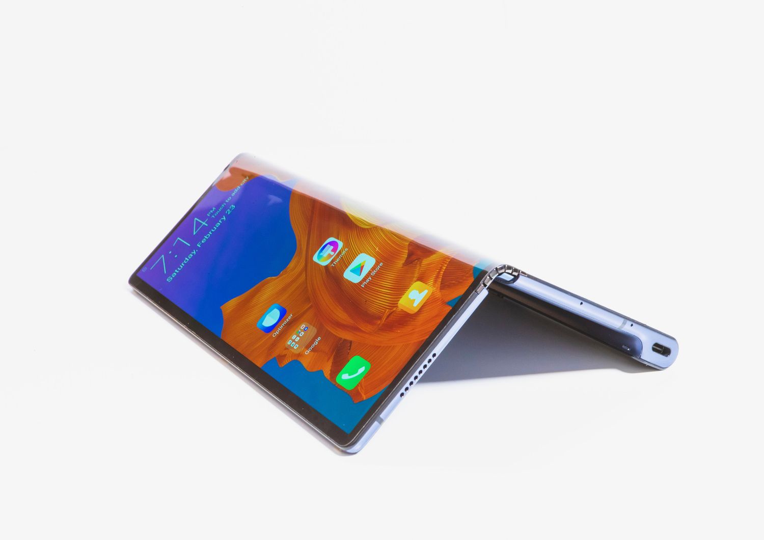 Mate X, lo smartphone pieghevole di Huawei