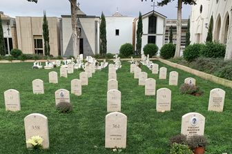 L'area del cimitero di Castellammare del Golfo riservata ai migranti morti in mare