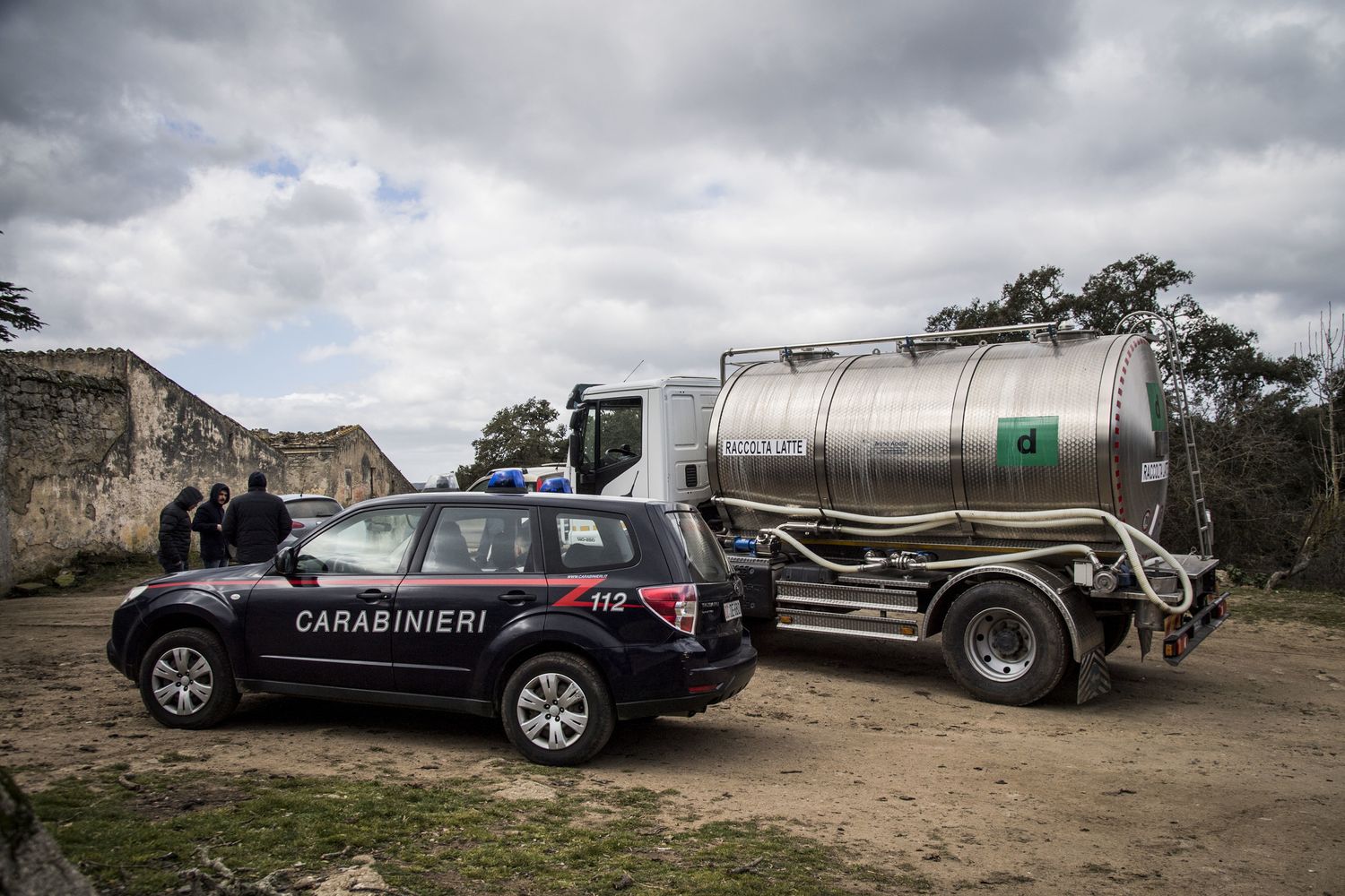 Un camion cisterna del latte in Sardegna, foto d'archivio&nbsp;