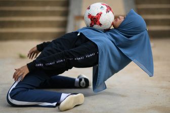 Un'atleta con l'hijab