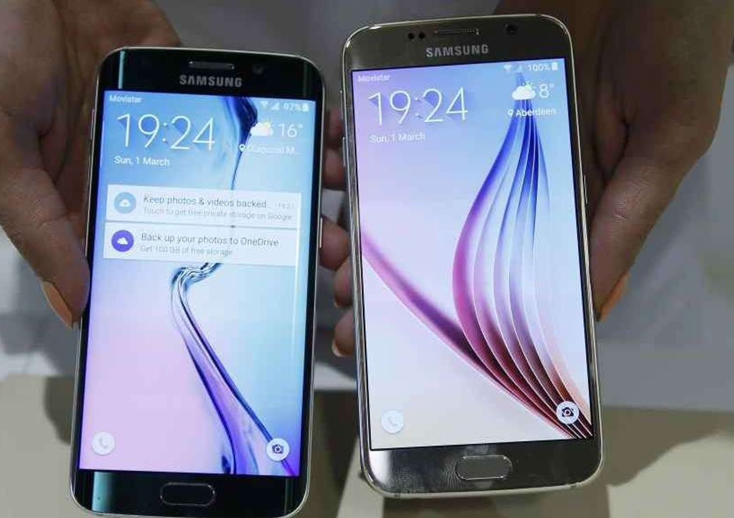 Samsung sfida Apple, presentato il nuovo smartphone Galaxy S6