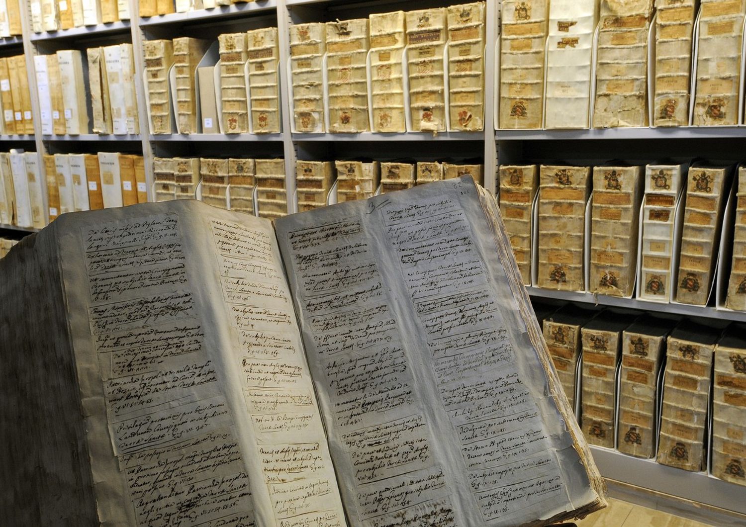 Gli archivi segreti del Vaticano