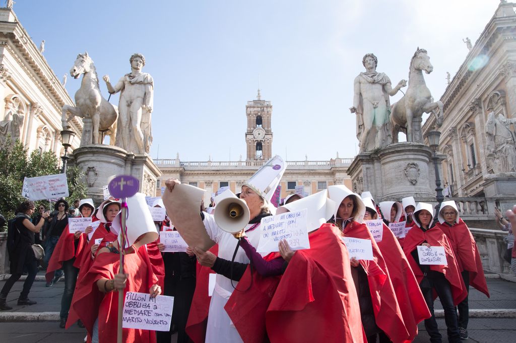 La protesta delle 'ancelle'