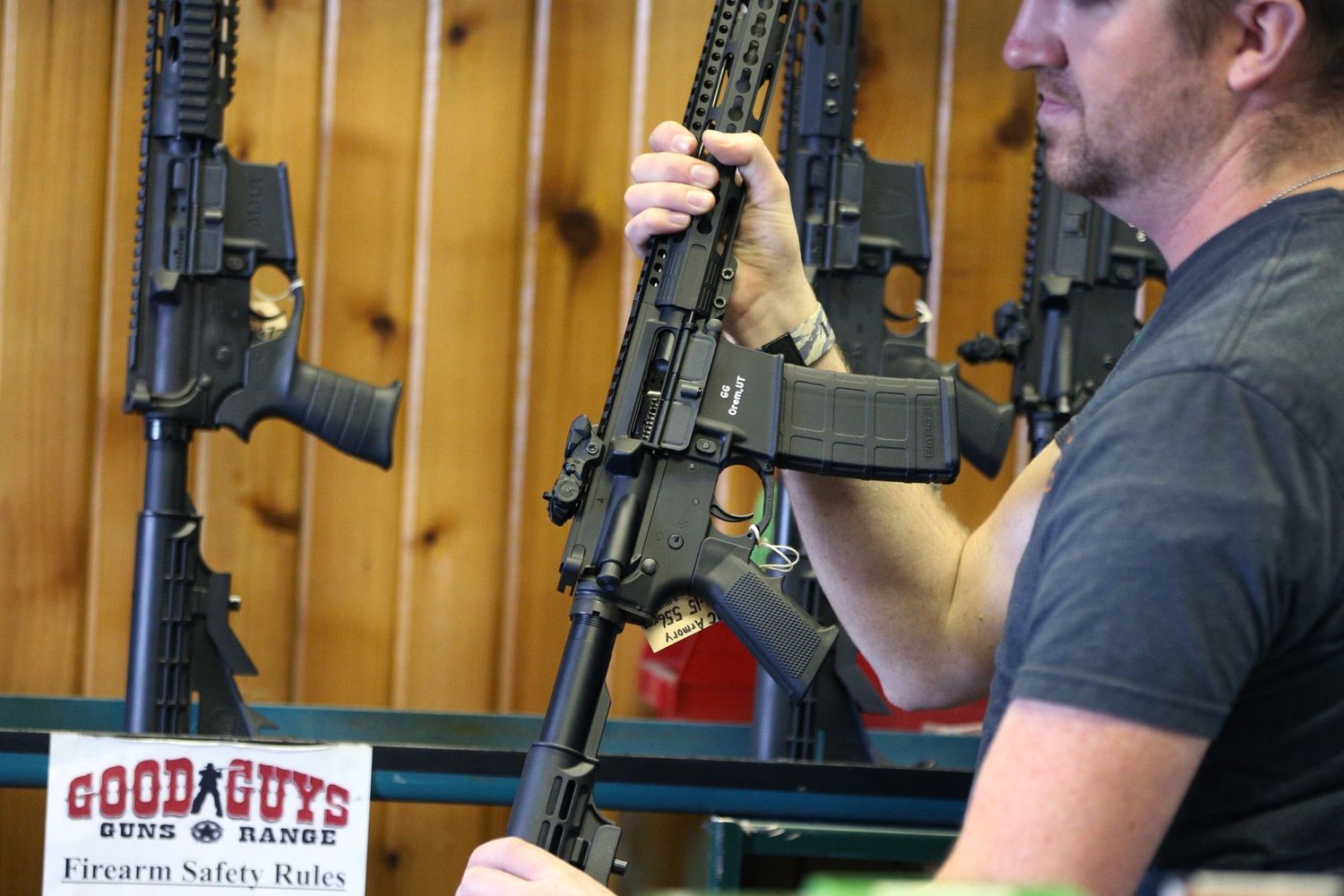 Un fucile automatico AR-15