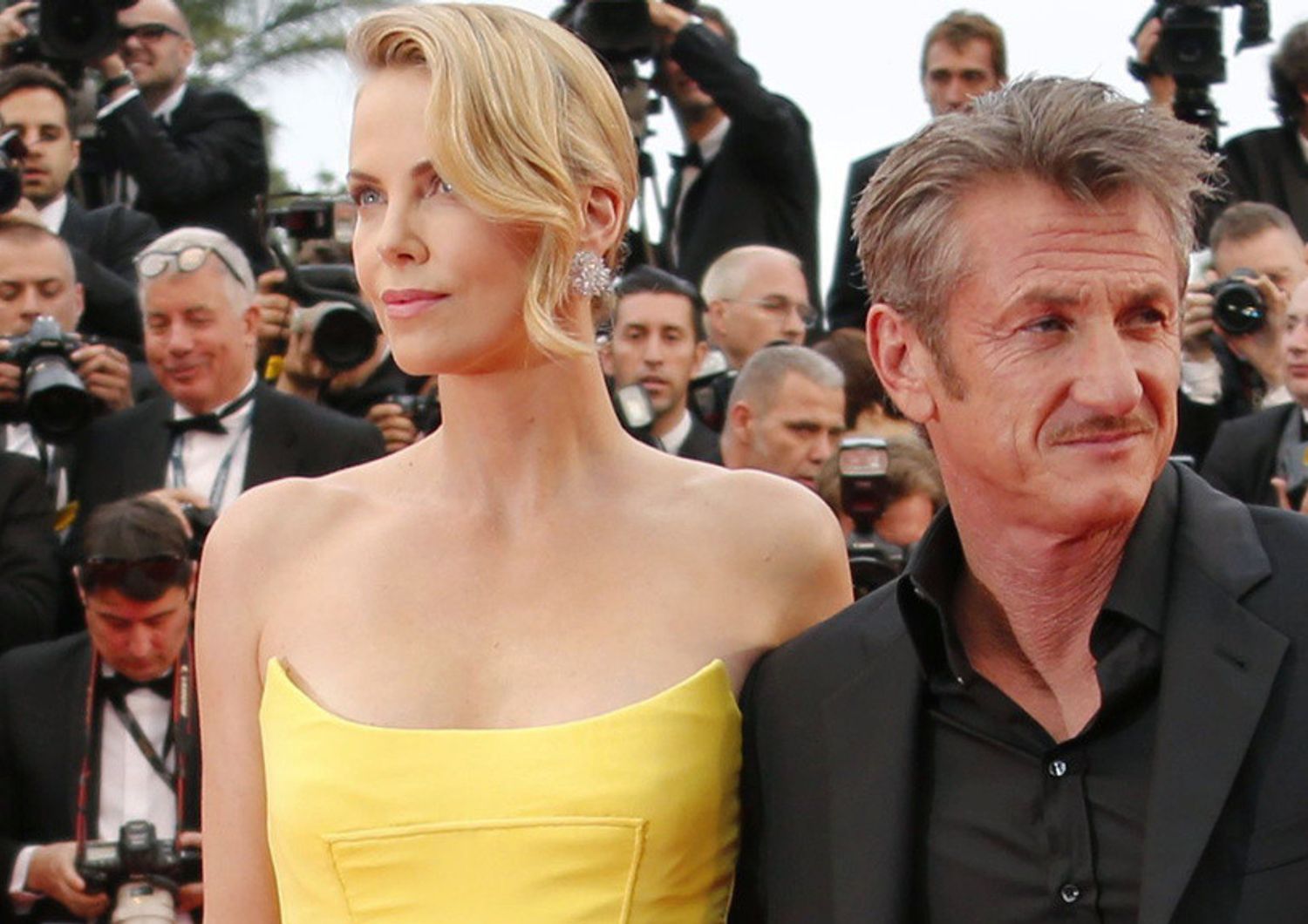 E' rottura tra Sean Penn e Charlize Theron, storia d'amore al capolinea - FOTO