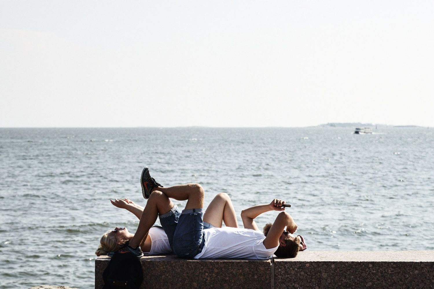 Due ragazzi durante l'estate, Helsinki 2018&nbsp;