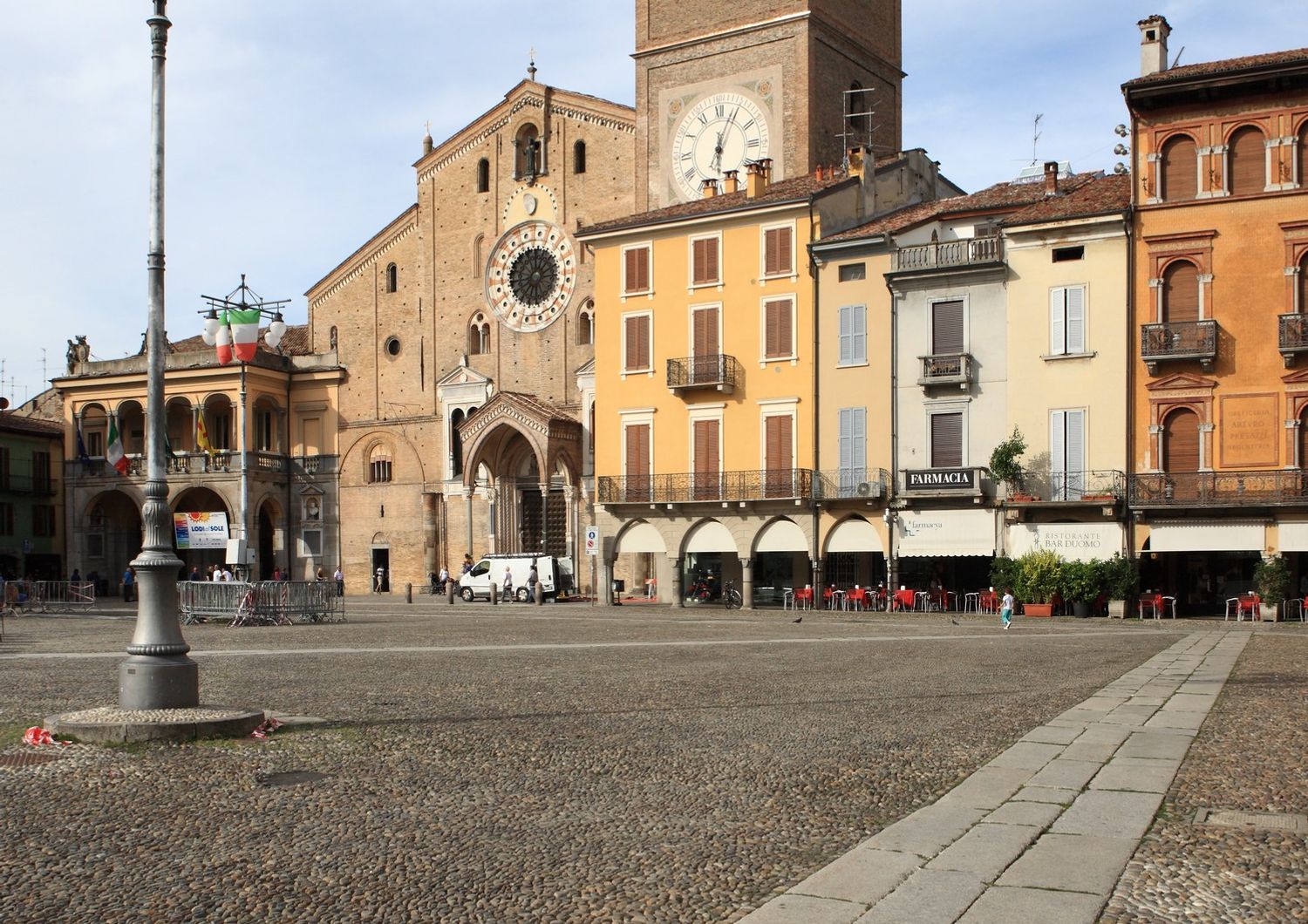 Lodi, piazza del Duomo