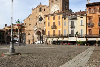Lodi, piazza del Duomo