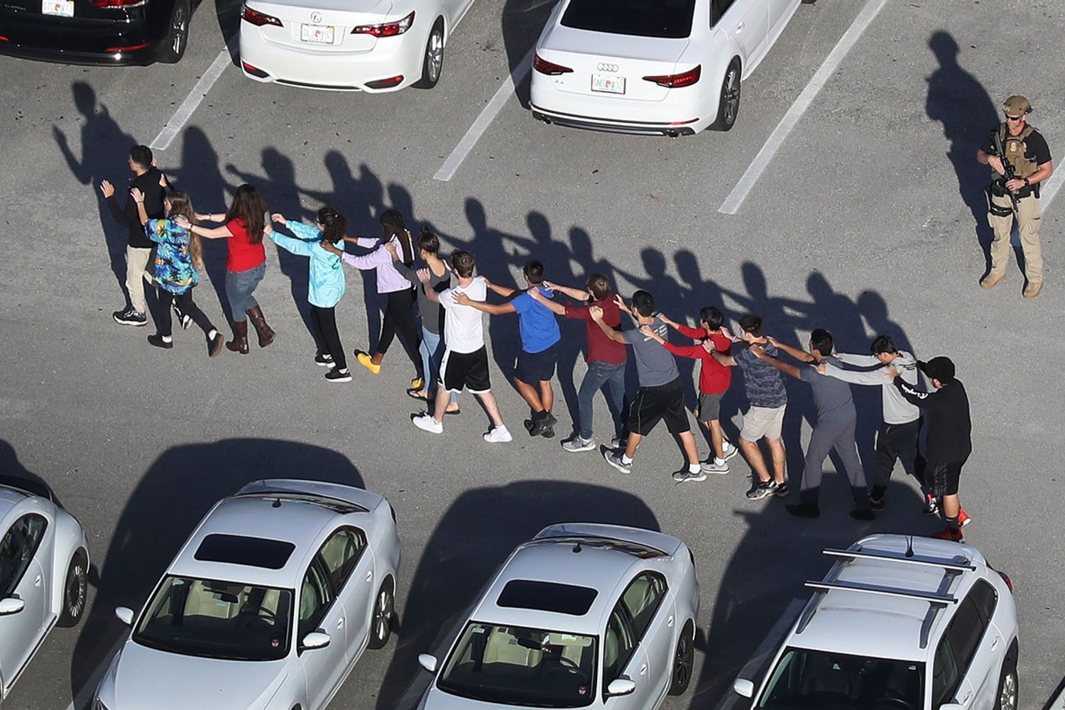 Studenti sgomberati durante il massacro di Parkland