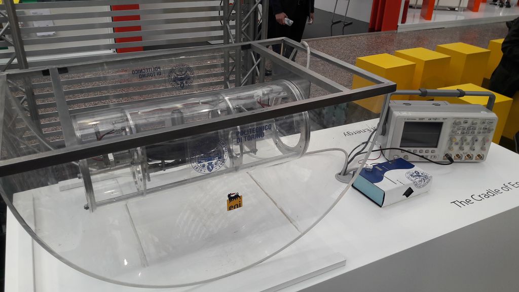 Il modello del convertitore Iswec (le dimensioni reali sono: lunghezza 10 m, larghezza 5 m, altezza 2,9 m)