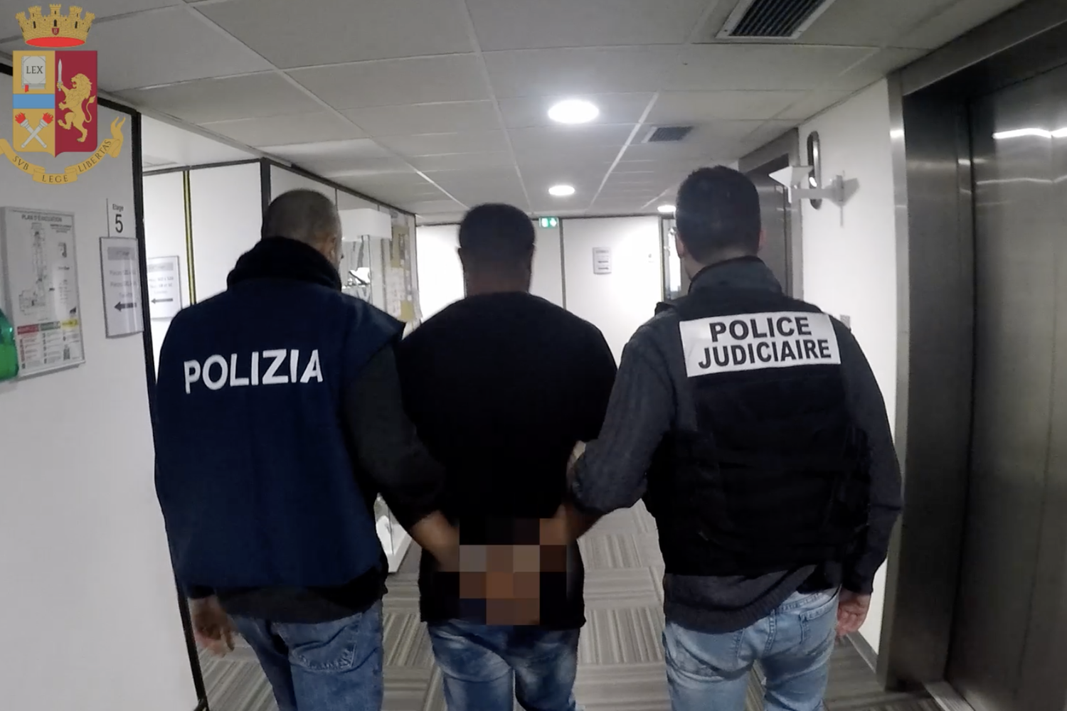 L'arresto di uno dei nigeriani ricercati