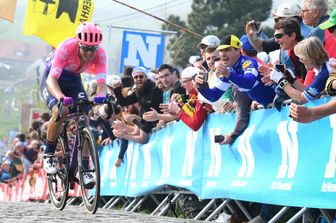 Bettiol vince il Giro delle Fiandre 2019 (David Stockman/AFP)