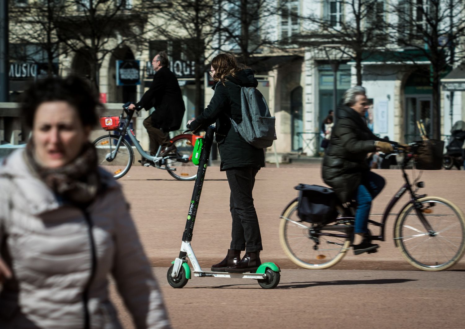 Monopattini a Parigi