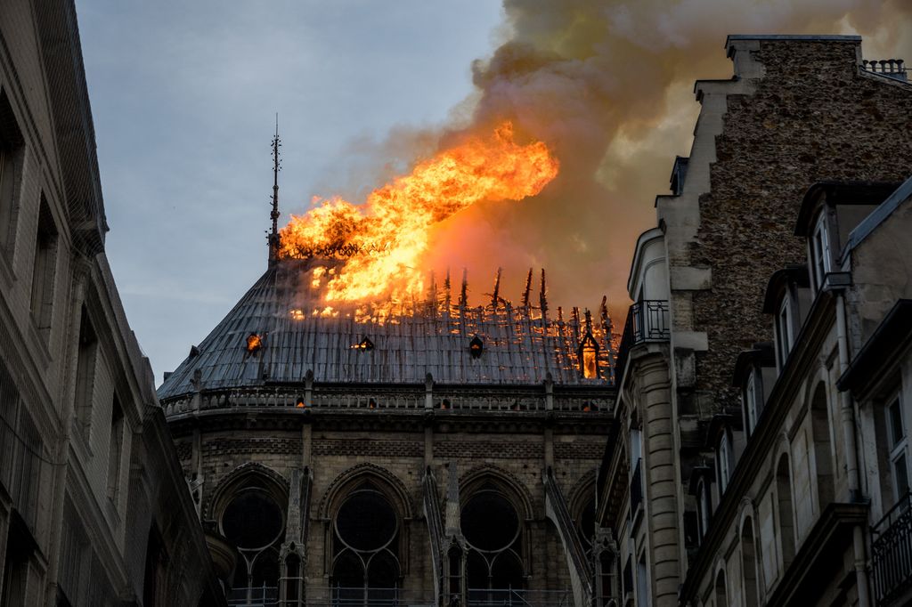 Il rogo di Notre Dame