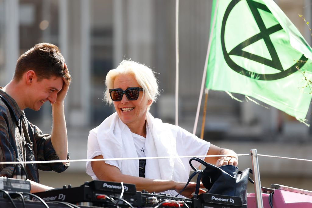 Londra, aprile 2019. L'attrice Emma Thmpson si unisce alla manifestazione ambientalista del gruppo Extinction Rebellion (Tolga Akmen/AFP)