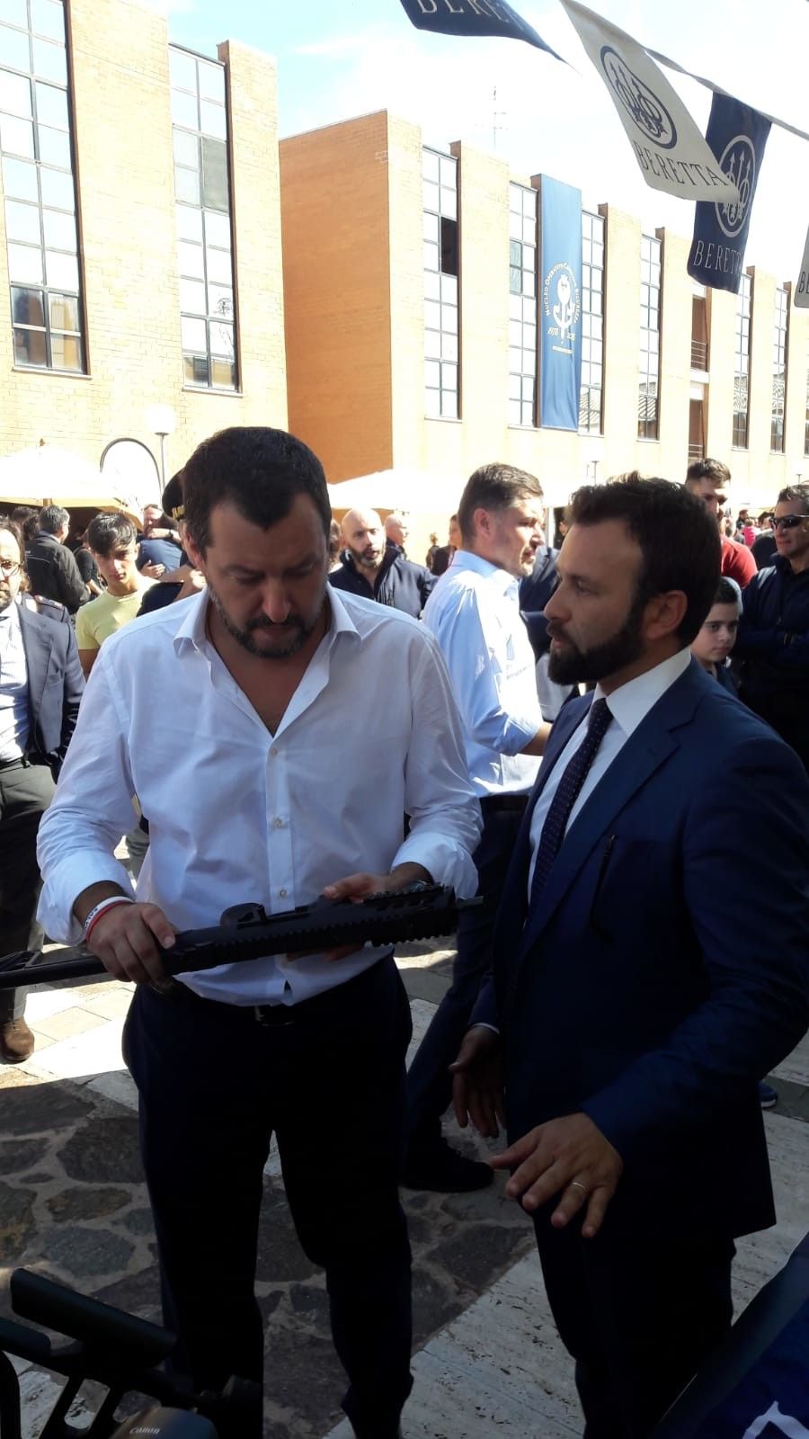 Matteo Salvini alla festa dei Nocs della Polizia