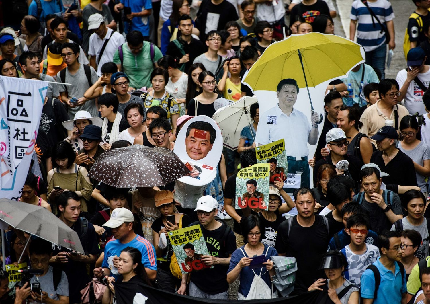 Hong Kong, le proteste degli ombrelli gialli nel 2017