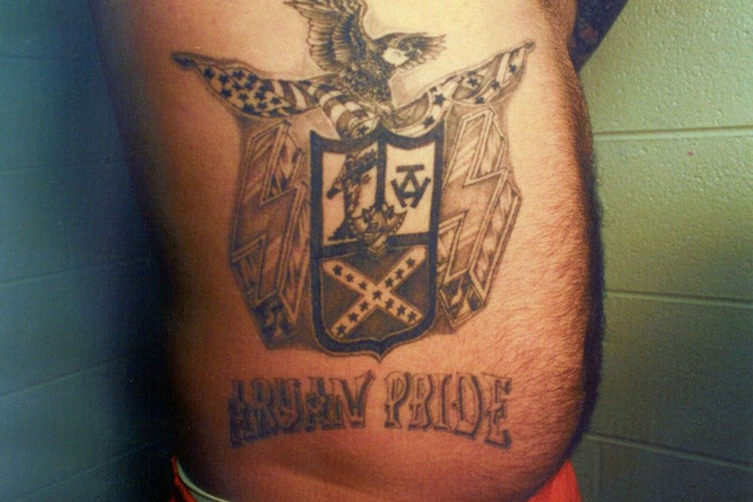 Uno dei tatuaggi di John William King, suprematista bianco giustiziato per l'omicidio di un afroamericano nel 1998