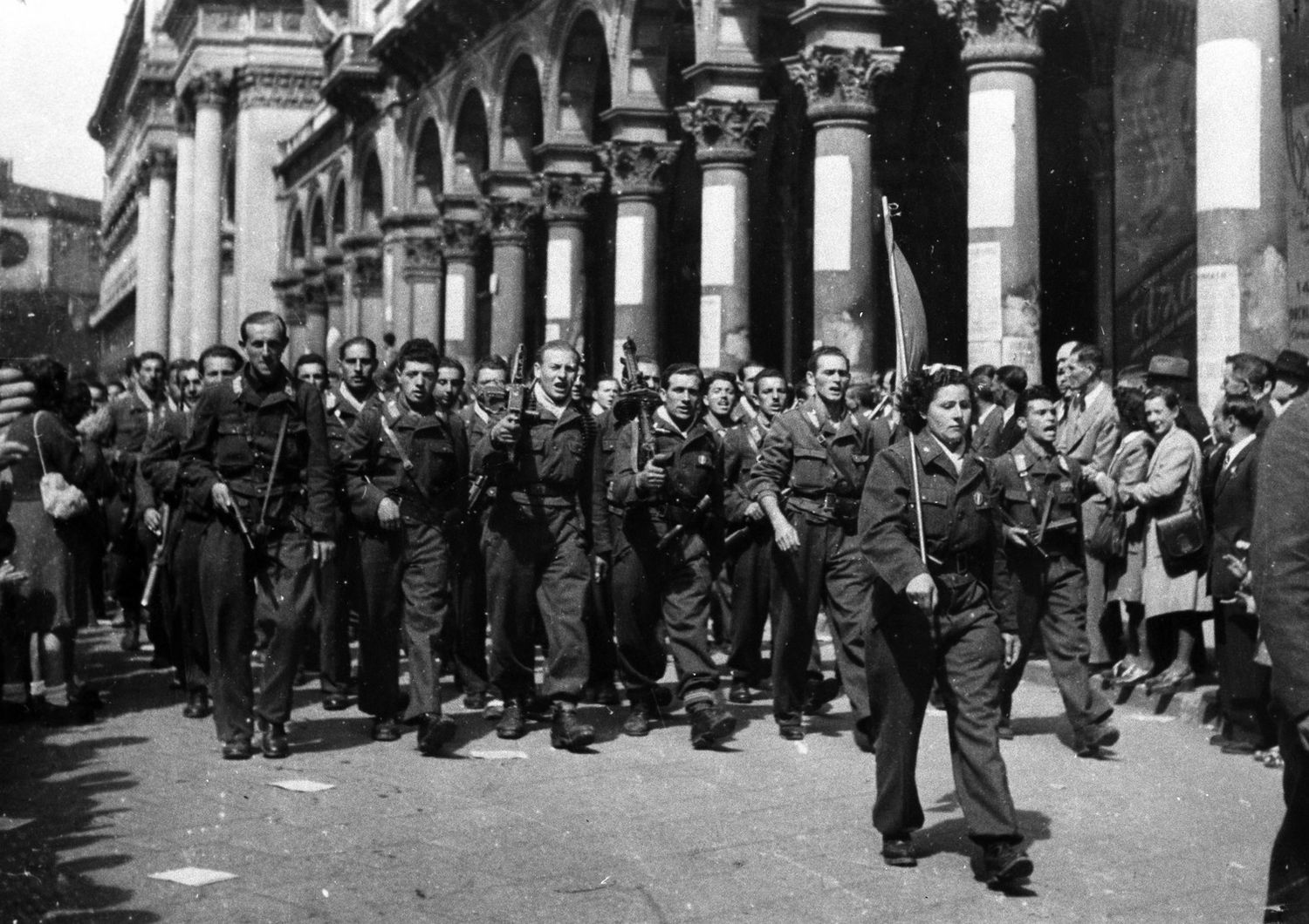 L'ingresso dei partigiani a Milano il 25 aprile del 1945