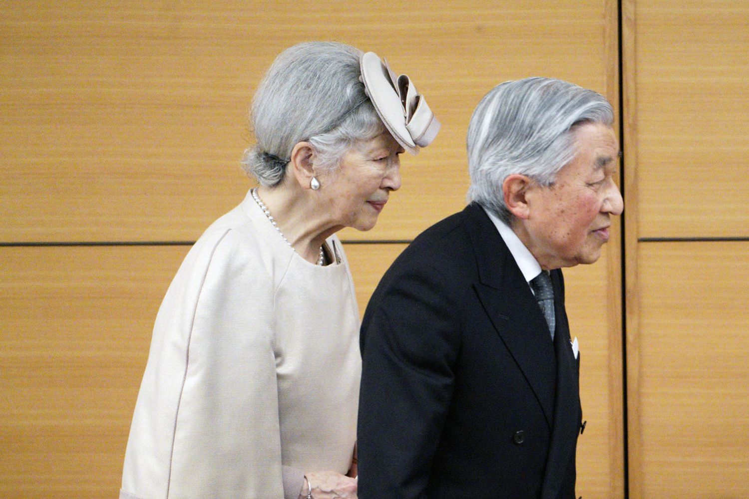 L'imperatore Akihito e la principessa Michiko