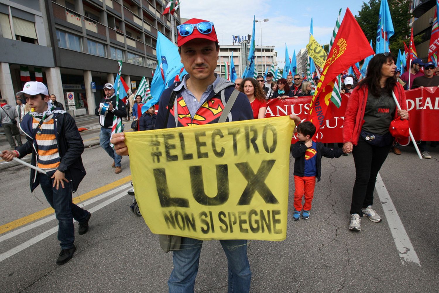 Corteo dei lavoratori Electrolux per il 1 maggio