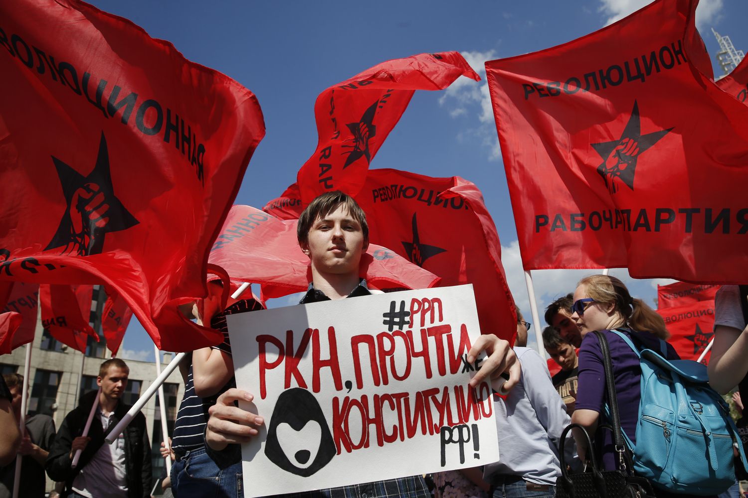 Una manifestazione contro la censura su Internet in Russia