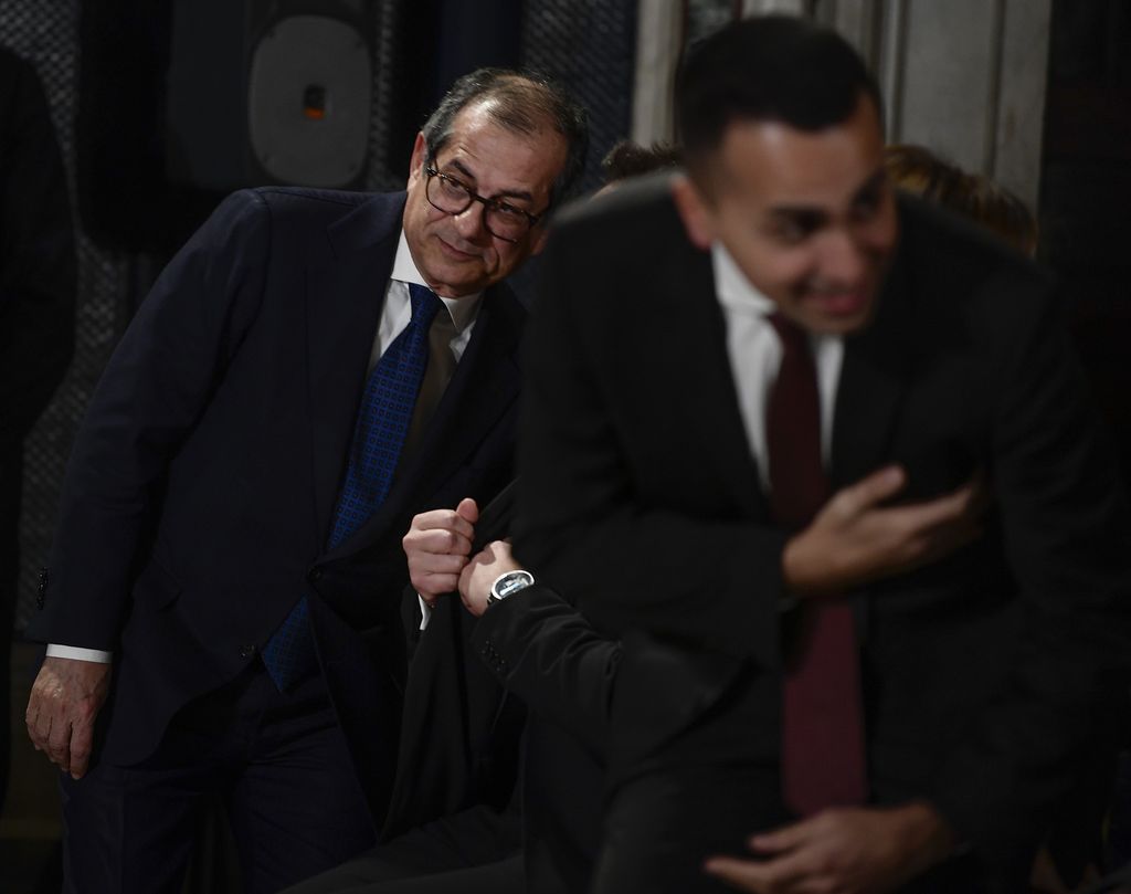 Giovanni Tria e Luigi Di Maio