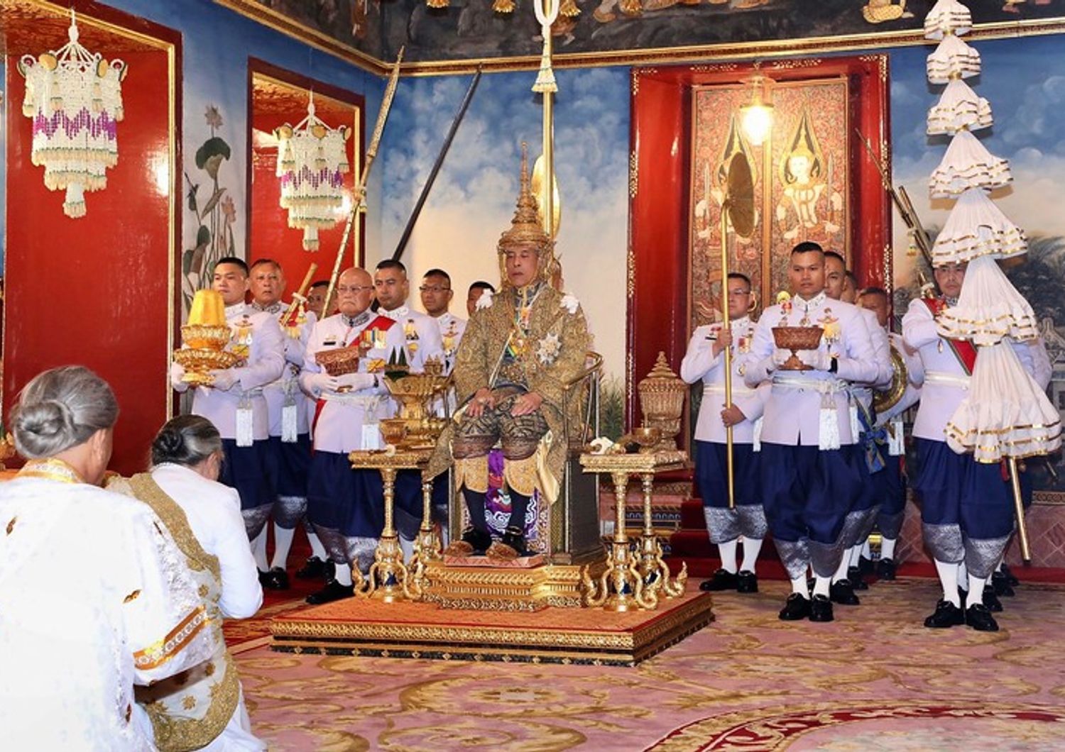 4 maggio 2019: incoronazione di Rama X re della Thailandia (Albert Nieboer/Royal Press Europe/Dpa Picture Alliance/AFP)
