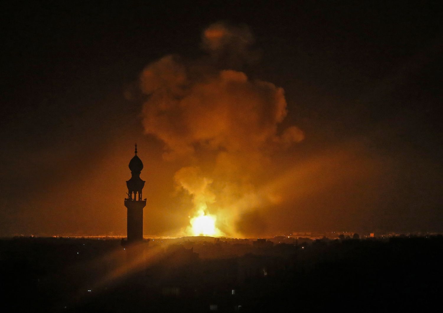 Un bombardamento israeliano su Gaza