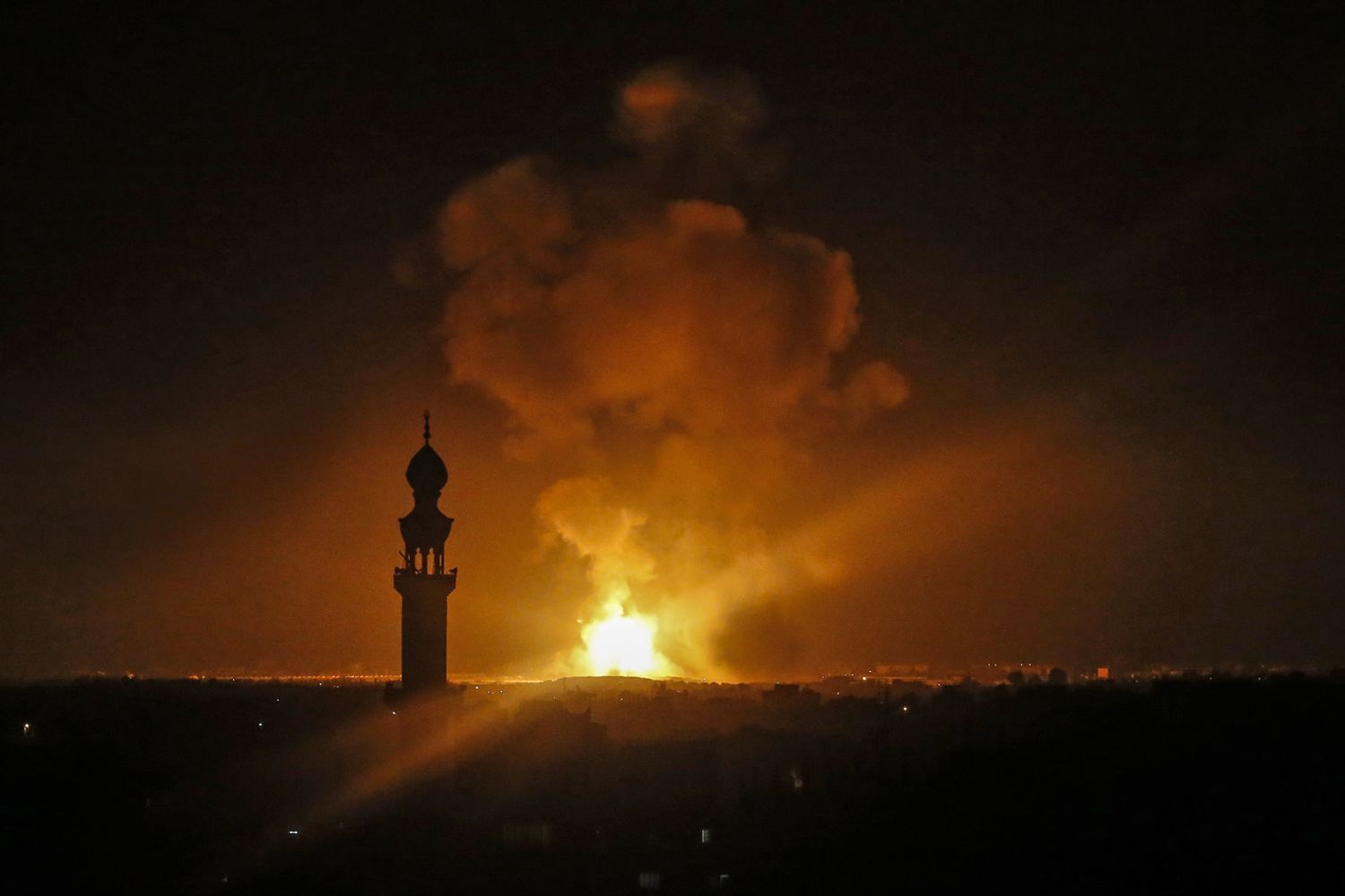 Un bombardamento israeliano su Gaza