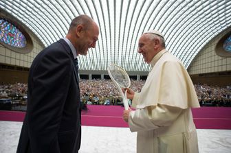 Angelo Binaghi con Papa Francesco in Vaticano