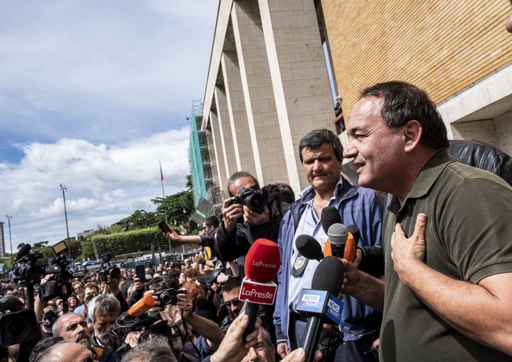 Mimmo Lucano a La Sapienza