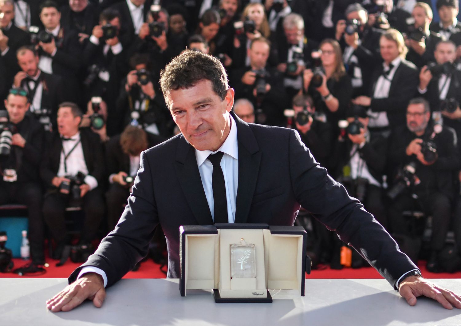 &nbsp;Antonio Banderas premiato come miglior attore al Festival di Cannes 2019 (Alberto Pizzoli/AFP)