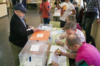 Le operazioni di voto a Madrid in occasione delle Europee 2019&nbsp;