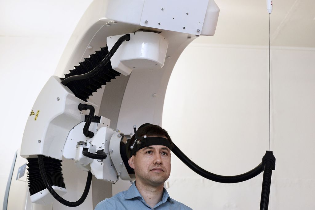Transcranial magnetic stimulation (TMS), Strasburgo