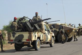 Militari dell'esercito regolare del Camerun (Reinnier Kaze/AFP)