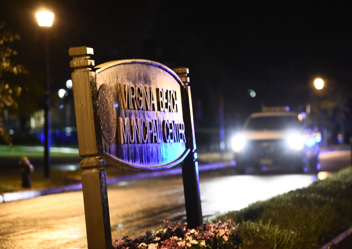 La sparatoria ha avuto luogo negli uffici comunali di Virginia Beach