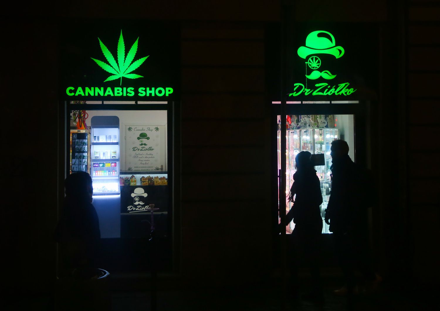 cannabis controlli negozi&nbsp;