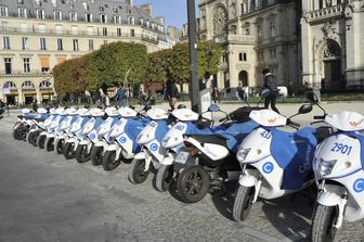 Gli scooter di Cityscoot a Parigi