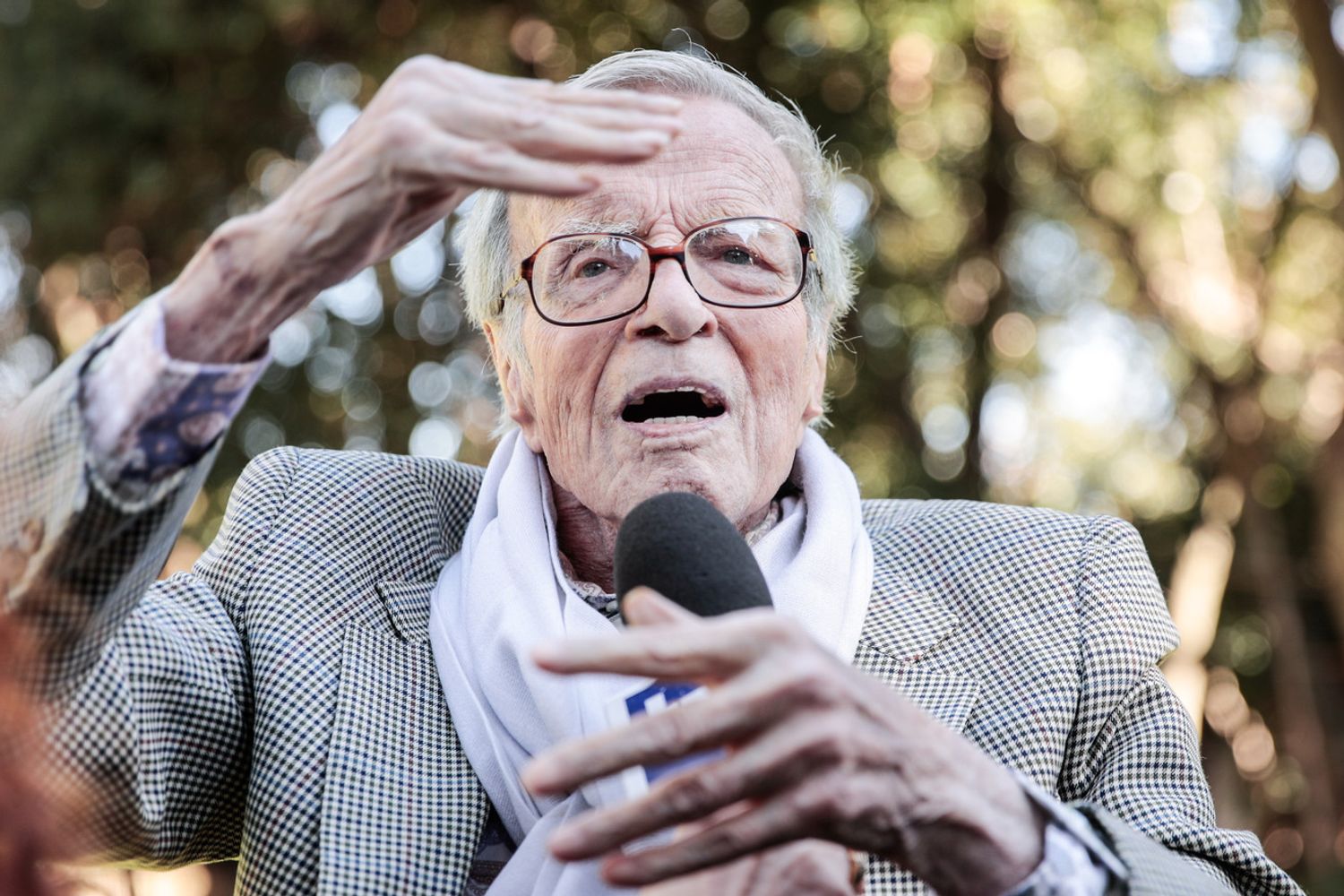 Franco Zeffirelli in una foto recente