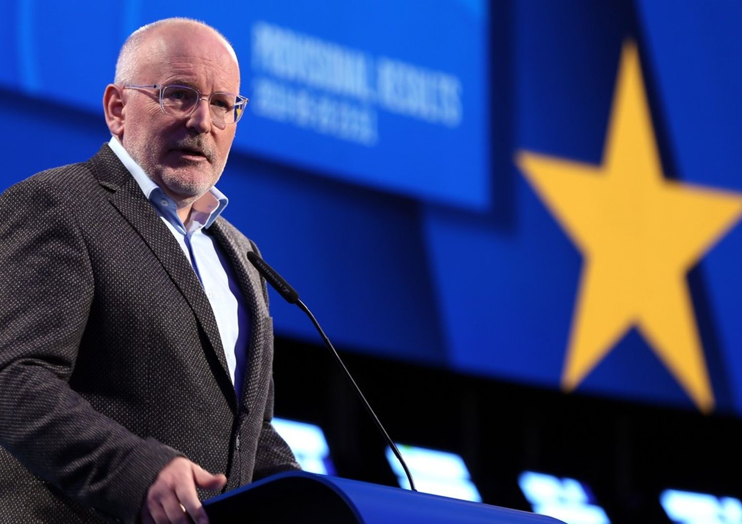 timmermans commissione europea candidati